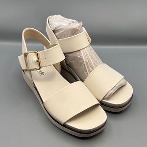 LifeStride Gillian Women's Platform Sandals